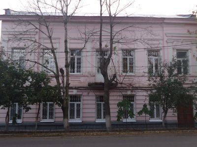 Бывший жилой дом