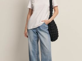 Футболка приталенного силуэта