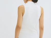 Вязаная майка с воротником-стойкой, Белый