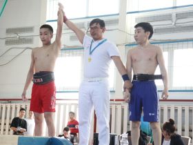 В Нюрбе стартовал отборочный на Игры Манчаары турнир по мас-рестлингу