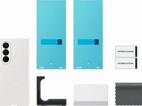 Чехол Samsung Silicone Magnet Case Galaxy Z Fold8 Ultra кремовый