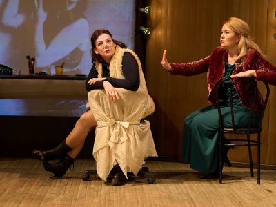 Билеты на Женская гримерка (Новый художественный театр) / Театр | Афиша | ИнфоТаймс