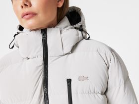 Женское стеганая куртка-пуховик Lacoste с капюшоном