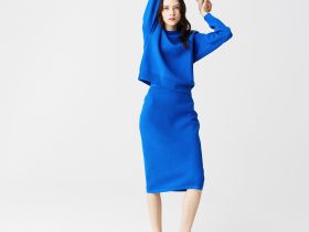 Женская юбка Lacoste приталенного кроя средней длины