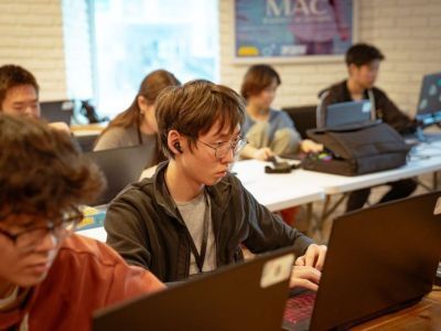 Талантливые школьники Якутии разработают 12 медиапроектов для организаций в конкурсе «Медиахакатон»