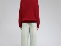 Свитер с шерстью