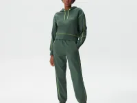 Женские спортивные брюки Lacoste