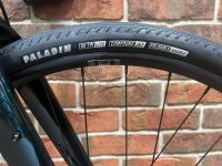 Шоссейный велосипед Atom Tundra Pro, год 2024, цвет Серый-Черный, ростовка 23.5