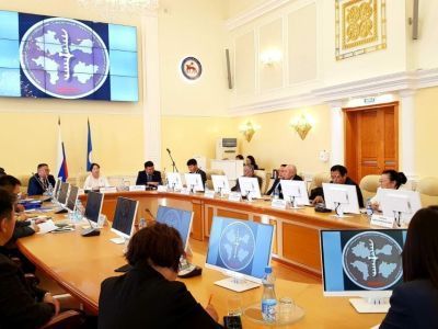 В Якутии обсудили защиту сакральных мест на законодательном уровне