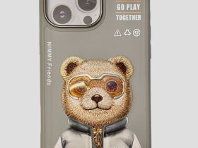 Чехол-накладка Nimmy Friends Cool Cute 2.0/Bear для Apple iPhone 16 Pro Max полиуретан (серый)