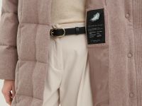 Пуховик из шерсти