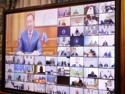 Глава Якутии провел заседание комиссии Госсовета РФ по энергетике
