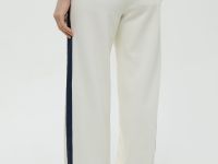 Спортивные брюки с лампасами из капсулы ретро