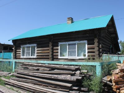 Дом Е.Л.Петрова - командующего Юго-Западным партизанским фронтом, в котором осенью и зимой 1919 г. проходили подпольные собрания большевиков