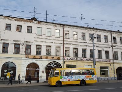 Дом, в котором в 1941-1942 гг. находился штаб Владимирского стрелкового батальона, в 1942-1947 гг. - штаб стрелкового полка