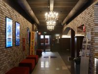 Кинотеатр «Прага Cinema» на Ленина