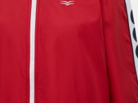 Олимпийка с контрастной отделкой из капсулы ретро