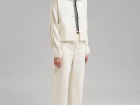 Легкая куртка изо льна и вискозы