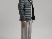 Стеганая куртка с искусственным утеплителем и водоотталкивающей пропиткой