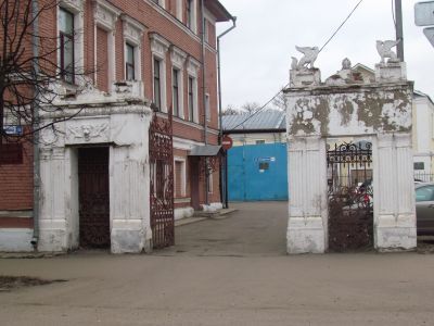 Ворота ограды