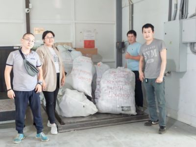 Активисты форума «Подруги-Дьүөгэлэр» собрали матпомощь пострадавшим от паводка в Верхоянском районе