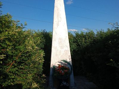 Братская могила красногвардейцев (24 чел.), погибших во время гражданской войны в 1918 г.