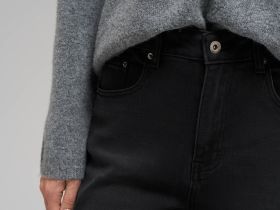 Укороченные джинсы прямого кроя