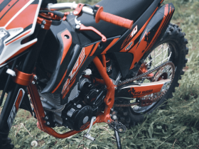 Мотоцикл кроссовый эндуро BSE Z10 1.0