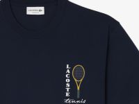 Мужская футболка из хлопкового джерси с принтом и акцентной вышивкой Lacoste