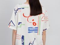 Футболка с абстрактным принтом