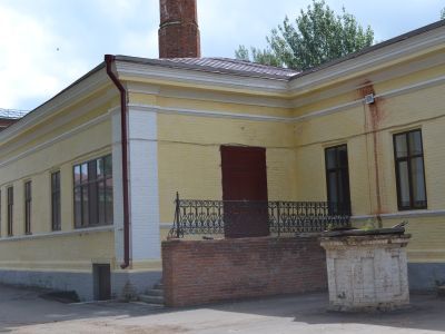 Главный корпус мужского и женского отделения