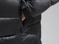 Удлиненный пуховик полуприлегающего силуэта