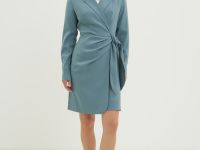 Платье мини с v-образным вырезом