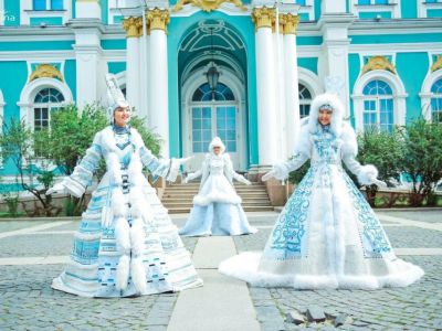 Главный художник Саха театра представит коллекцию на Всероссийском фестивале