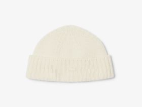 Вязаная шапка Lacoste