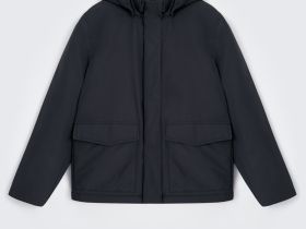 Куртка прямого силуэта с воротником-стойкой