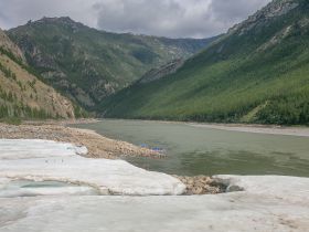Река Индигирка. Через Ущелье Восторга и Восхищения! Маршрут: п. Усть-Нера - с. Хонуу