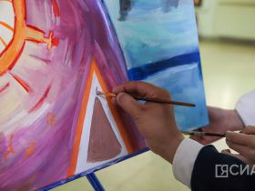 В Якутске чествовали руководителя Национального художественного музея Владу Тимофееву