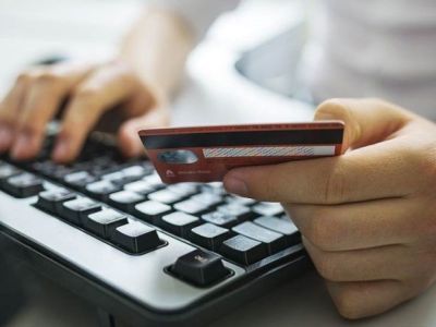 В Якутии мошенник выманил более 1,6 млн рублей у пенсионерки