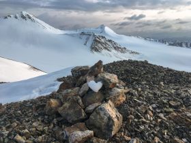 Путешествие к вершине Якутии!  Восхождение на гору Мус Хая (2959 м)