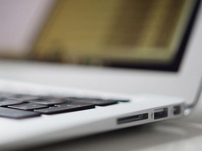 Первый российский ноутбук будет работать на Linux