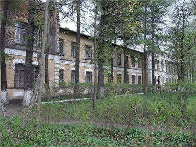 Здание бывшего сельскохозяйственного училища, ученики которого в октябре 1905 г. организовали политическую забастовку и восстание