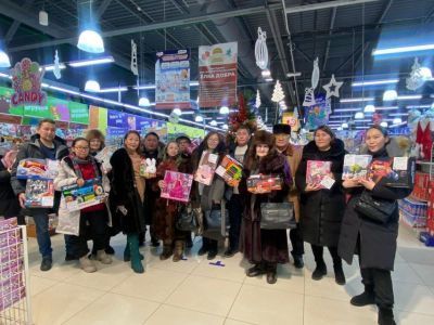 Работники профсоюзов Якутии приняли участие в акции «Елка добра»