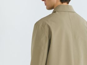 Плащ на пуговицах, Бежевый