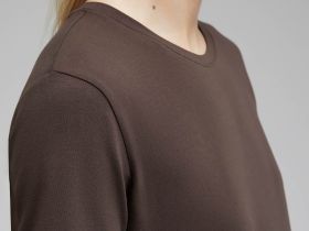 Футболка приталенного кроя из хлопка