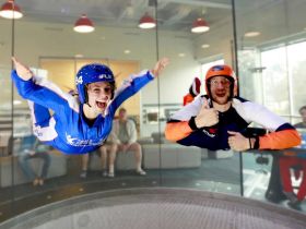 Полет в аэротрубе