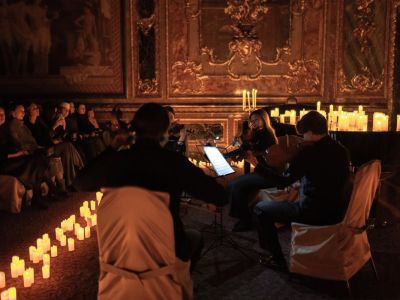 Билеты на Магия свечей. Людовико Эйнауди. Романтическая неоклассика в особняке (Дом архитектора) / Концерт | Афиша | ИнфоТаймс