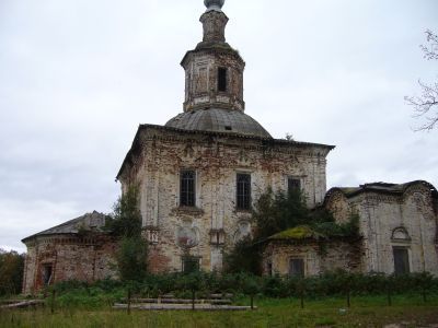 Троицкая церковь (дер.)