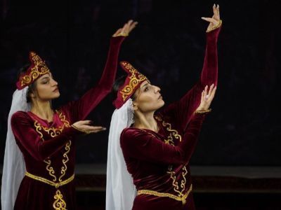 В Якутске отметили армянский праздник красоты и материнства