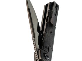 Складной нож Kansept Kitpu, сталь CPM20CV, рукоять титан/Carbon Fiber, черный